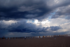 Regenwolken am Meer_3.JPG